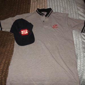 Detroit Red wings Hat and shirt size Medium